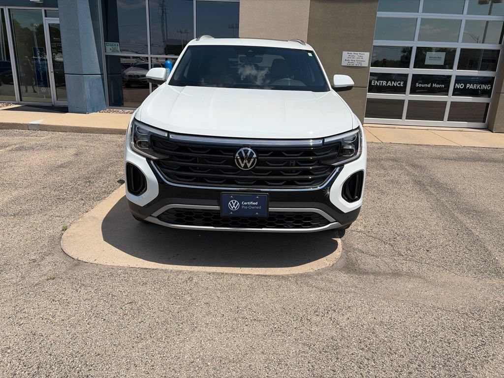 Certified 2024 Volkswagen Atlas Cross Sport SE w/ Panoramic Sunroof Package AWD/4WD image 3