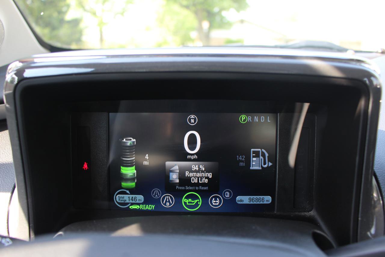 Used 2015 Chevrolet Volt FWD image 21