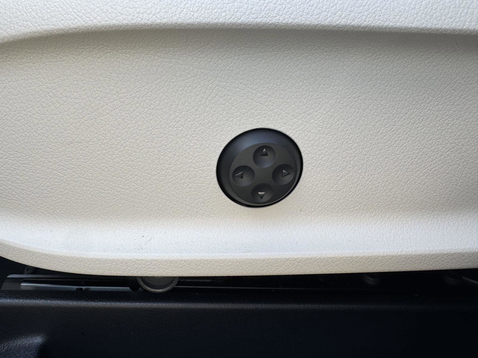 Certified 2026 Mercedes-Benz GLA 250 image 8