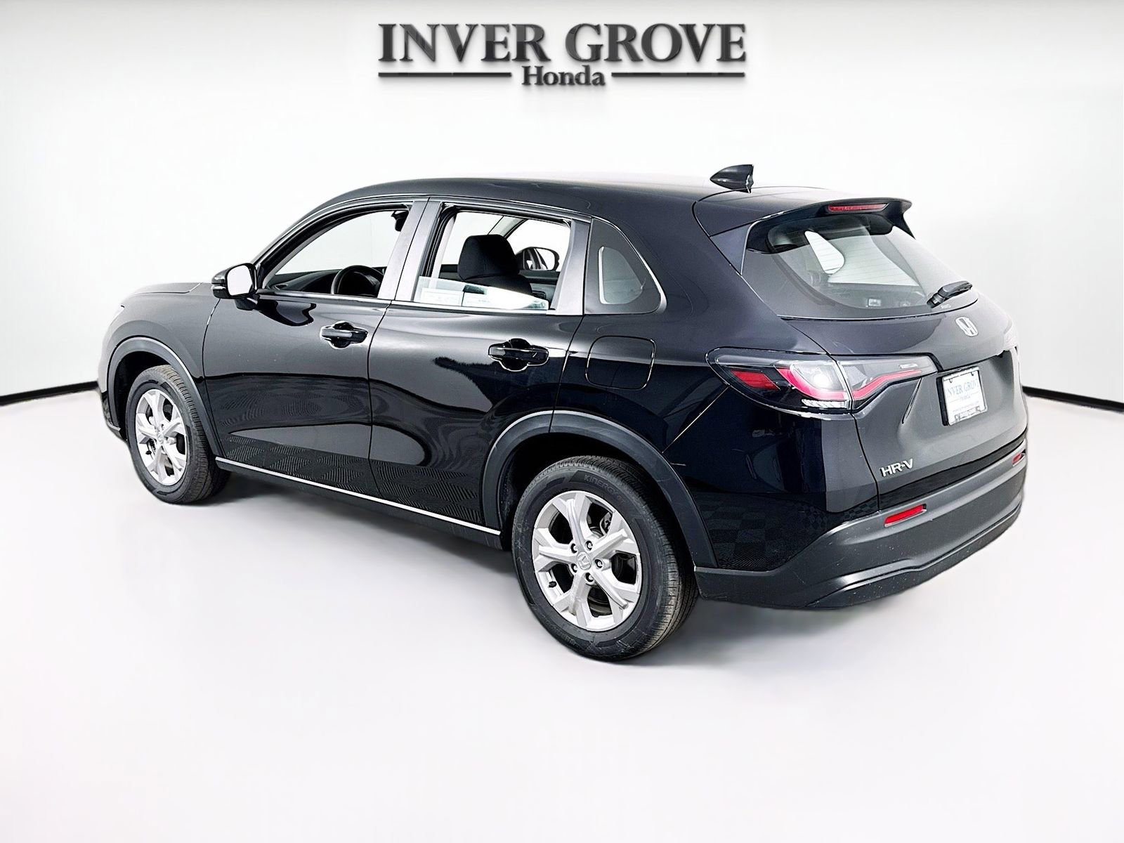 Certified 2023 Honda HR-V LX image 7