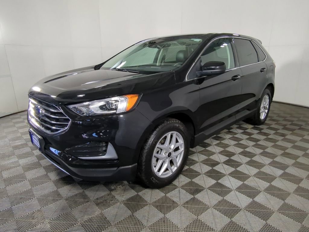 Certified 2024 Ford Edge SEL image 4