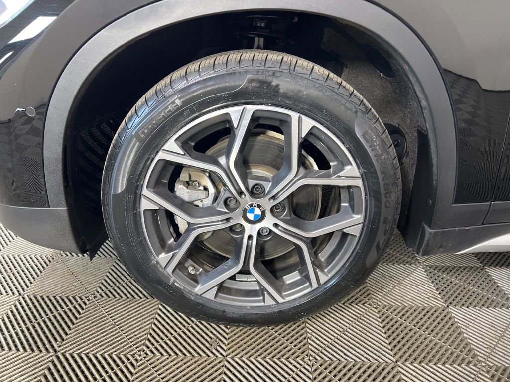 Used 2022 BMW X1 xDrive28i w/ Convenience Package AWD/4WD image 17