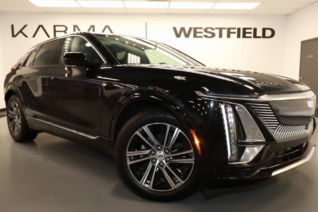 Used 2024 Cadillac Lyriq Luxury