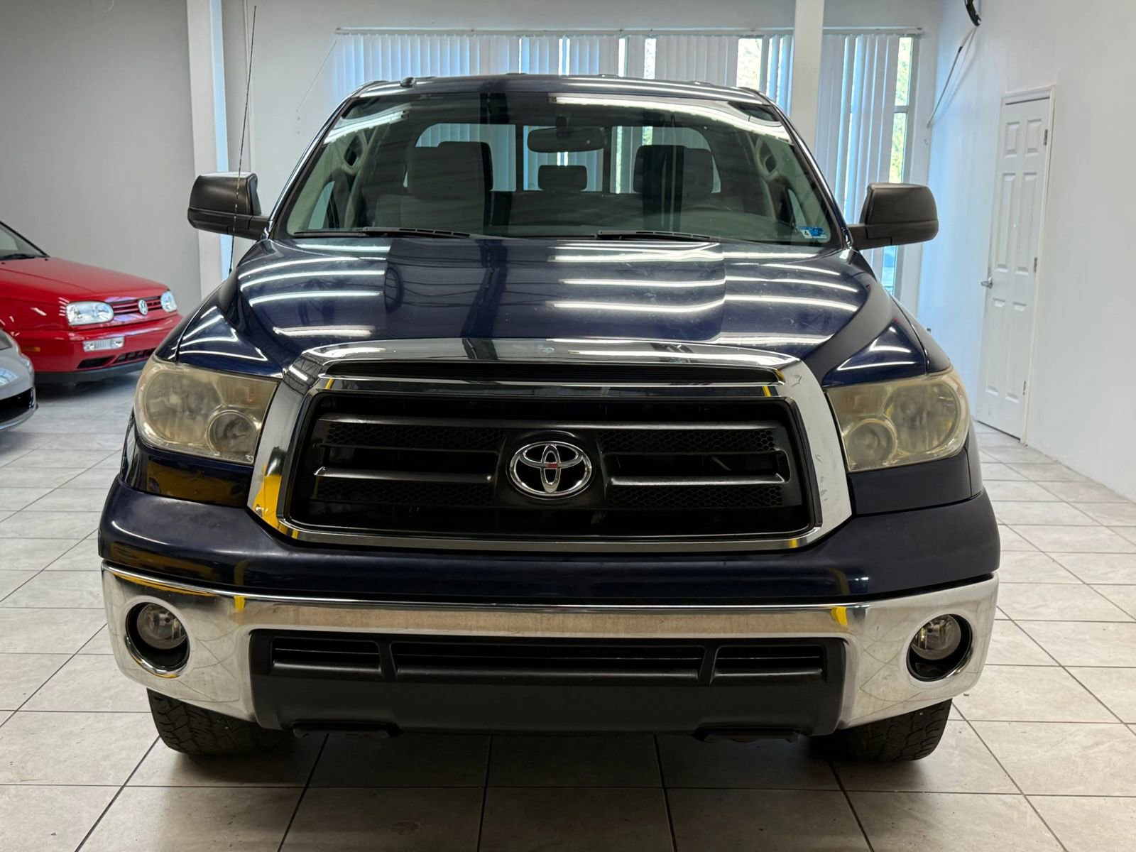 Used 2012 Toyota Tundra 4x4 Double Cab w/ TRD Off-Road Pkg image 2