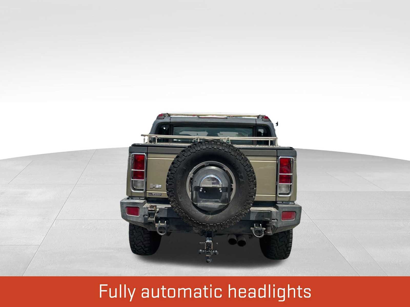 Used 2005 HUMMER H2 SUT w/ Preferred Equipment Group AWD/4WD image 6