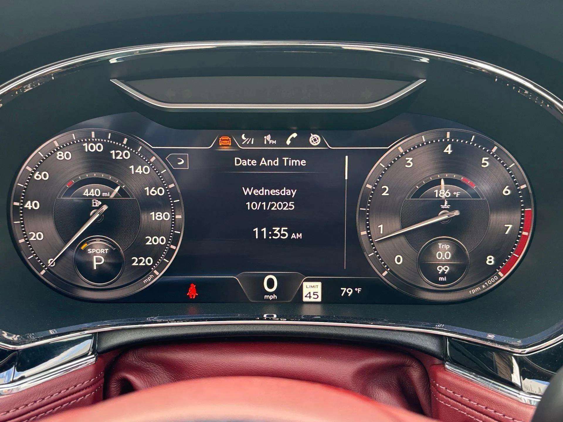 Used 2024 Bentley Continental GT image 47