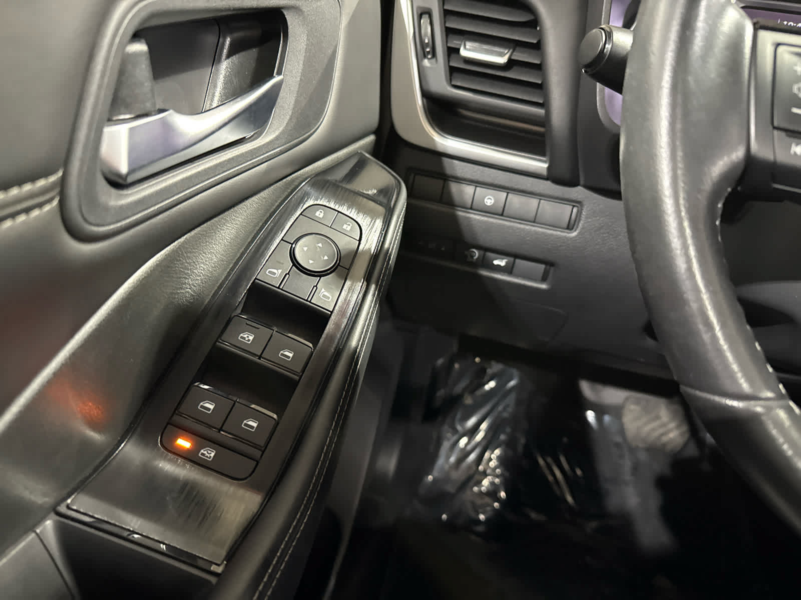 Certified 2023 Nissan Rogue SV w/ SV Premium B Package AWD/4WD image 20