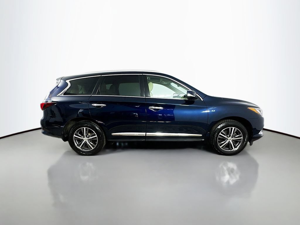 Used 2019 INFINITI QX60 Luxe w/ Essential Package AWD/4WD image 9