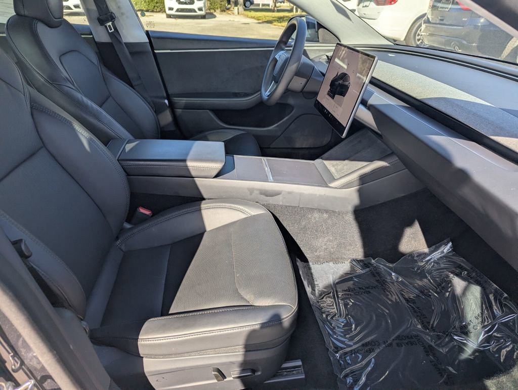 Used 2024 Tesla Model 3 Long Range AWD/4WD image 10