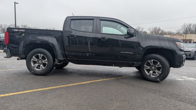 Used 2021 Chevrolet Colorado LT w/ LT Convenience Package AWD/4WD image 3