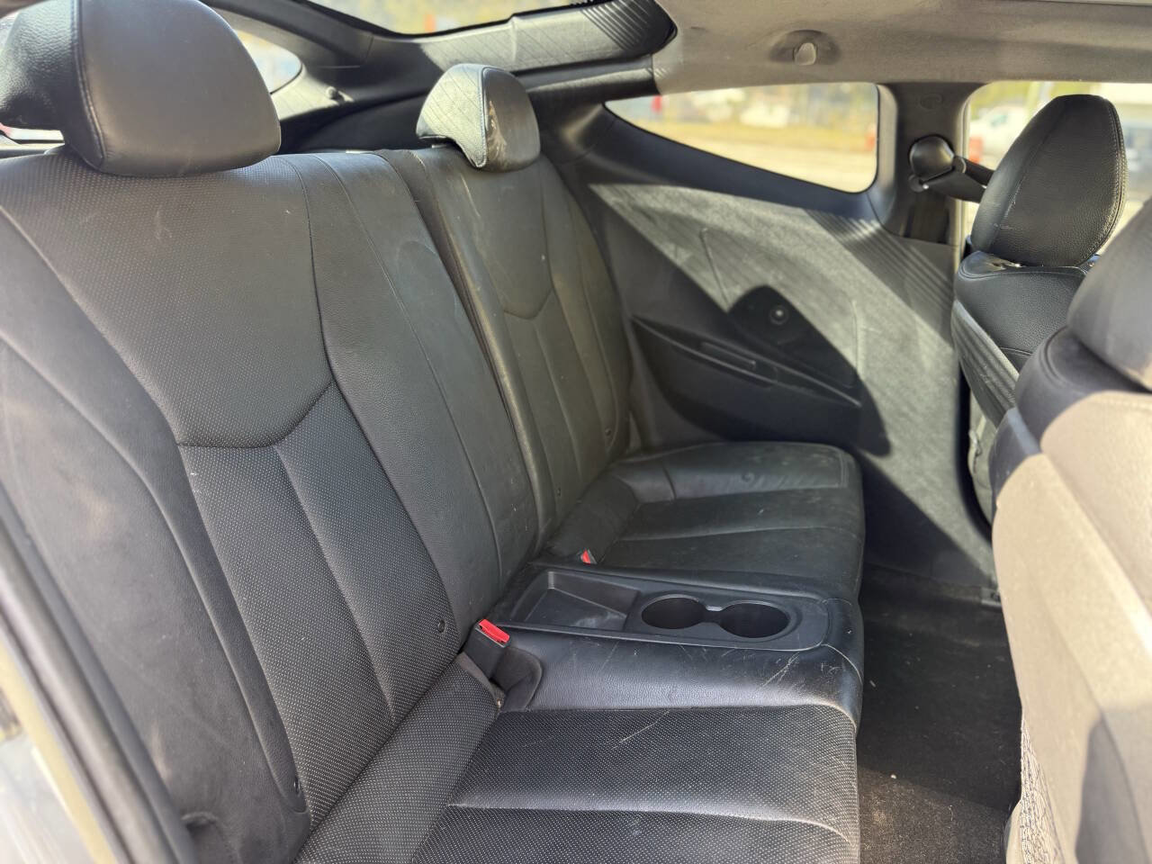 Used 2014 Hyundai Veloster Turbo w/ Turbo Technology Package 04 image 21