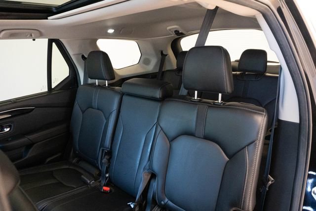 Used 2024 Honda Pilot Touring image 17