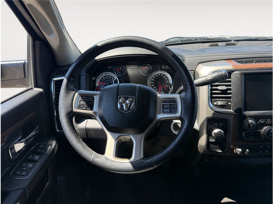 Used 2016 RAM 3500 Laramie AWD/4WD image 12