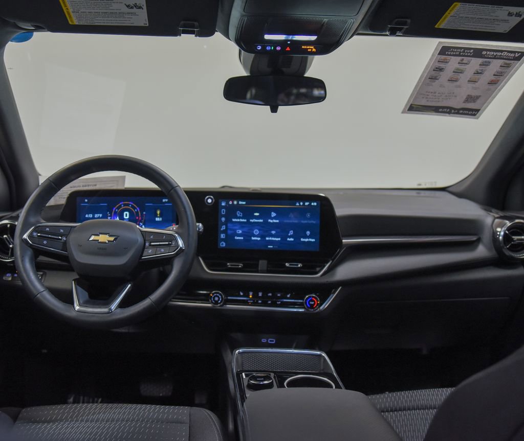 Used 2026 Chevrolet Equinox LT image 27