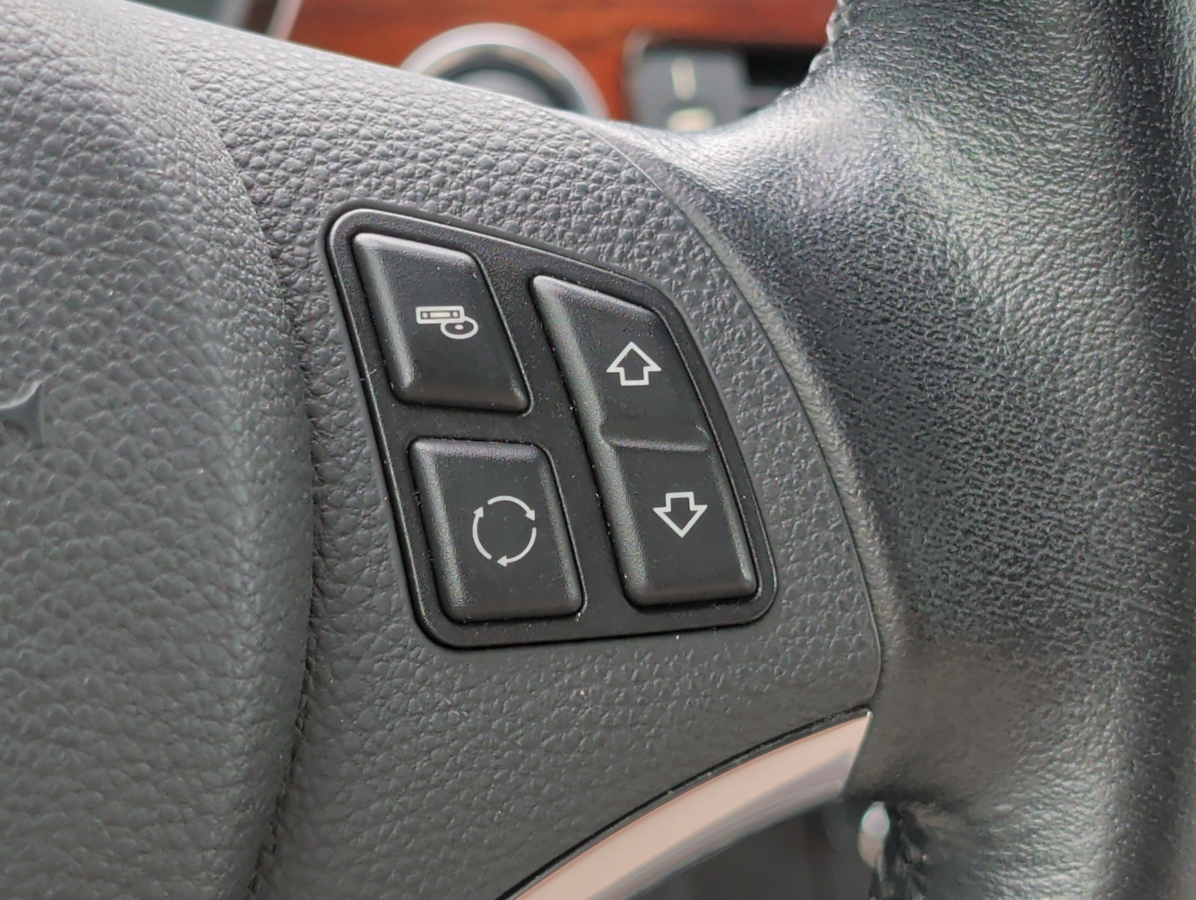 Used 2013 BMW 328i Convertible RWD image 29
