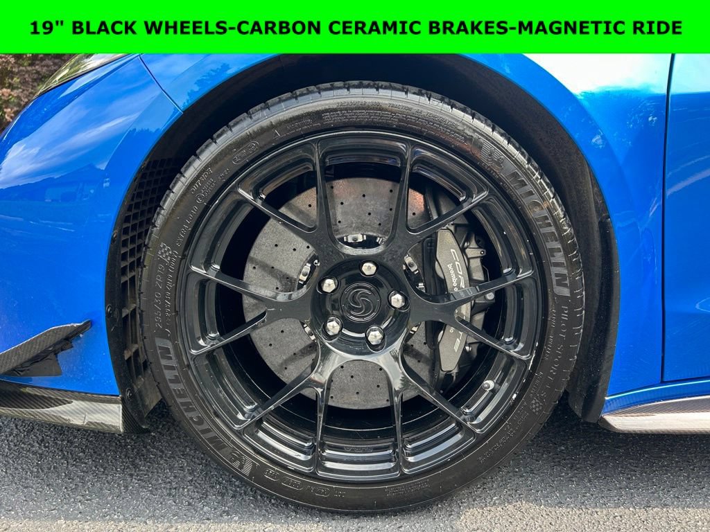 Used 2024 Chevrolet Corvette Z06 w/ Z07 Performance Package RWD image 2