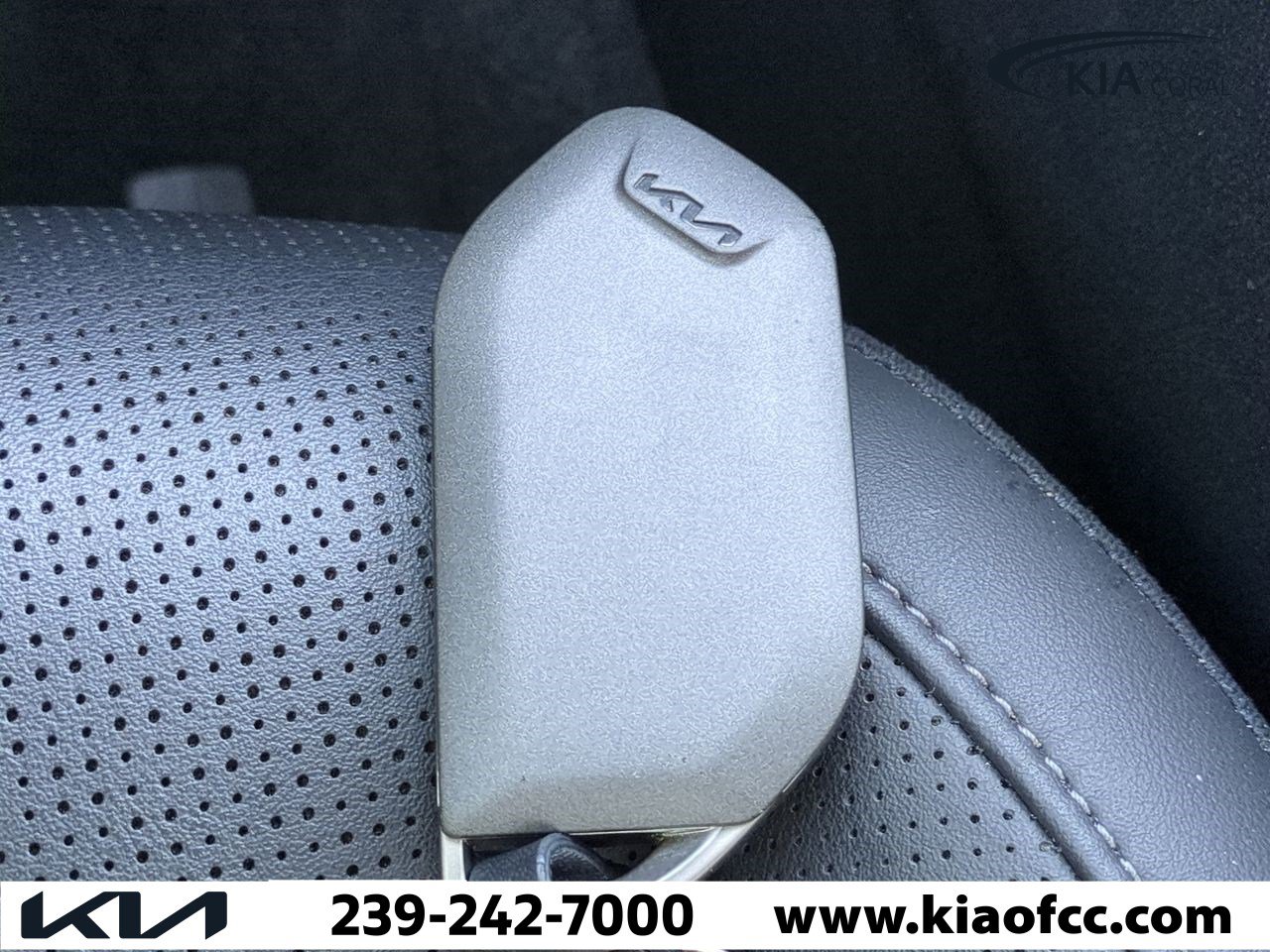 Used 2025 Kia Sorento S w/ Panoramic Sunroof Package image 31