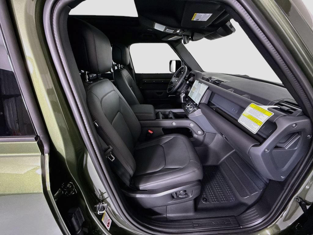 New 2026 Land Rover Defender 110 X-Dynamic SE AWD/4WD image 20