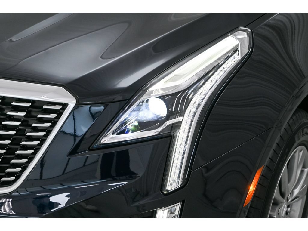 Certified 2022 Cadillac XT5 Premium Luxury FWD image 26
