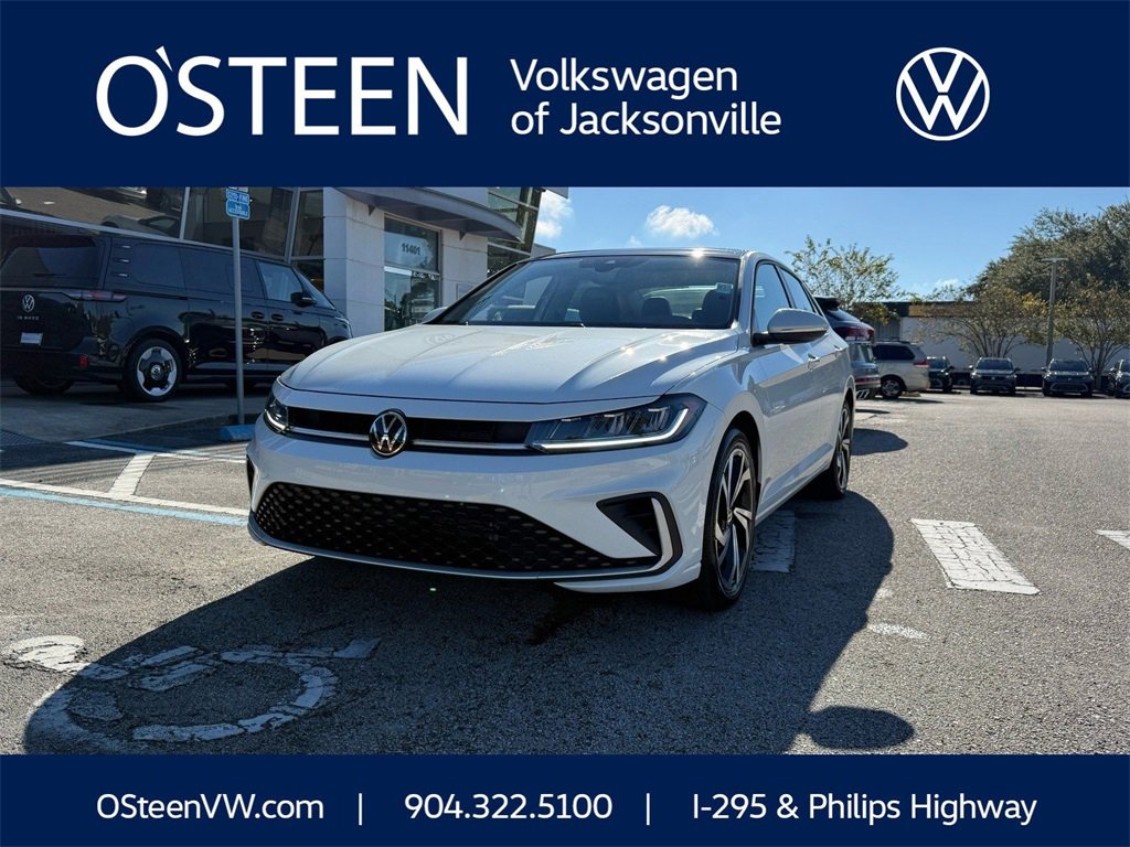 Certified 2025 Volkswagen Jetta SEL image 1