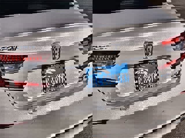 Used 2019 Honda Accord Touring image 13