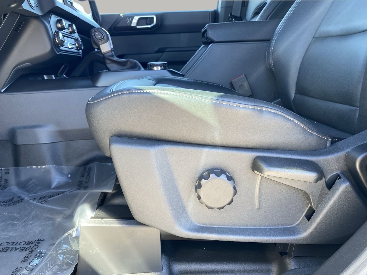 New 2026 Ford Bronco Big Bend w/ Black Diamond Package AWD/4WD image 19