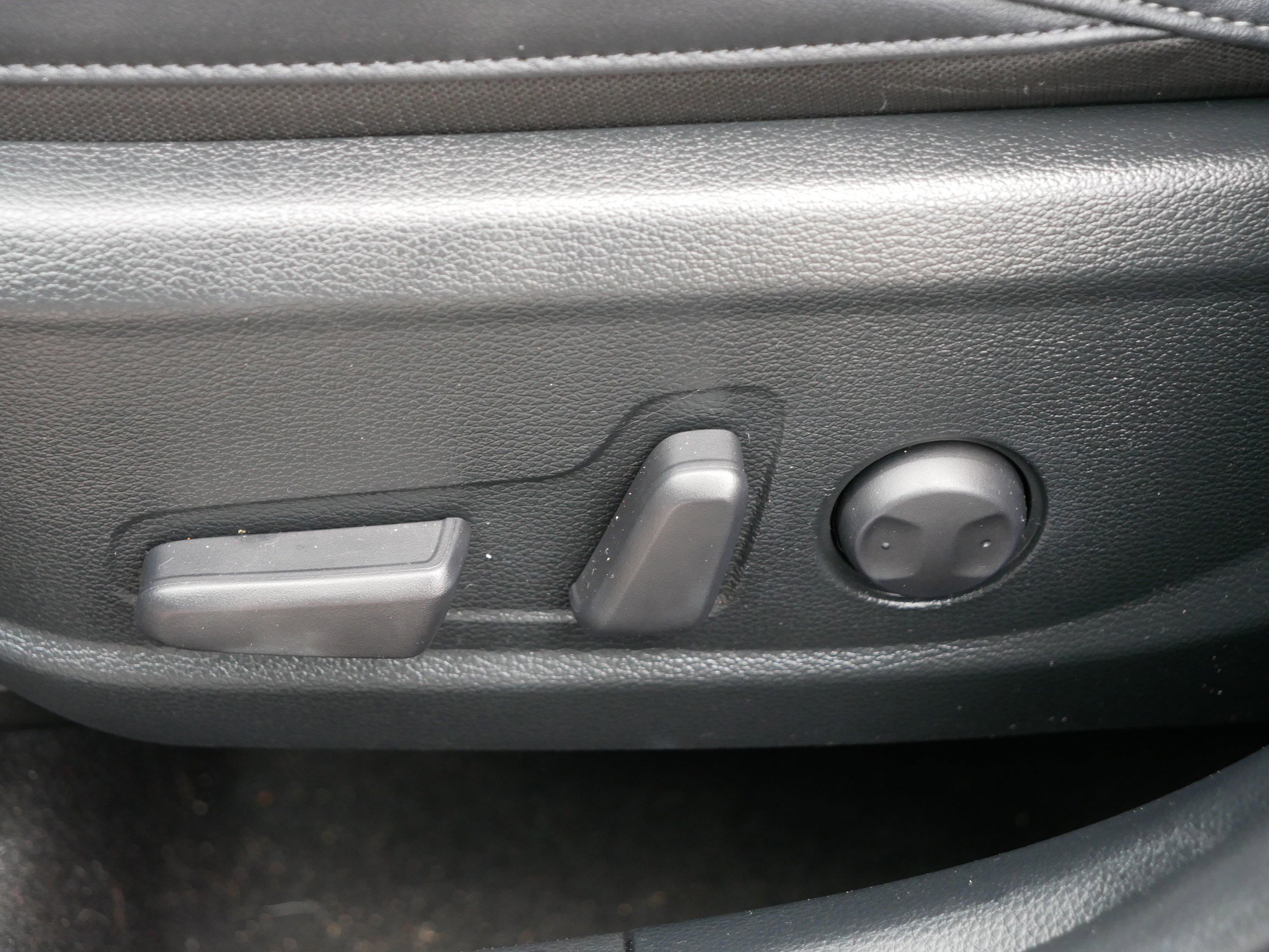 Certified 2023 Kia Seltos EX image 20