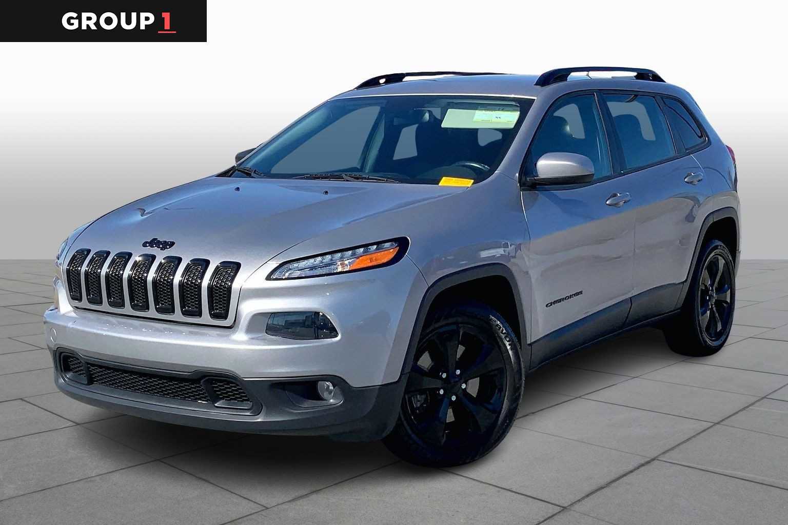 Used 2018 Jeep Cherokee Latitude w/ Altitude Package