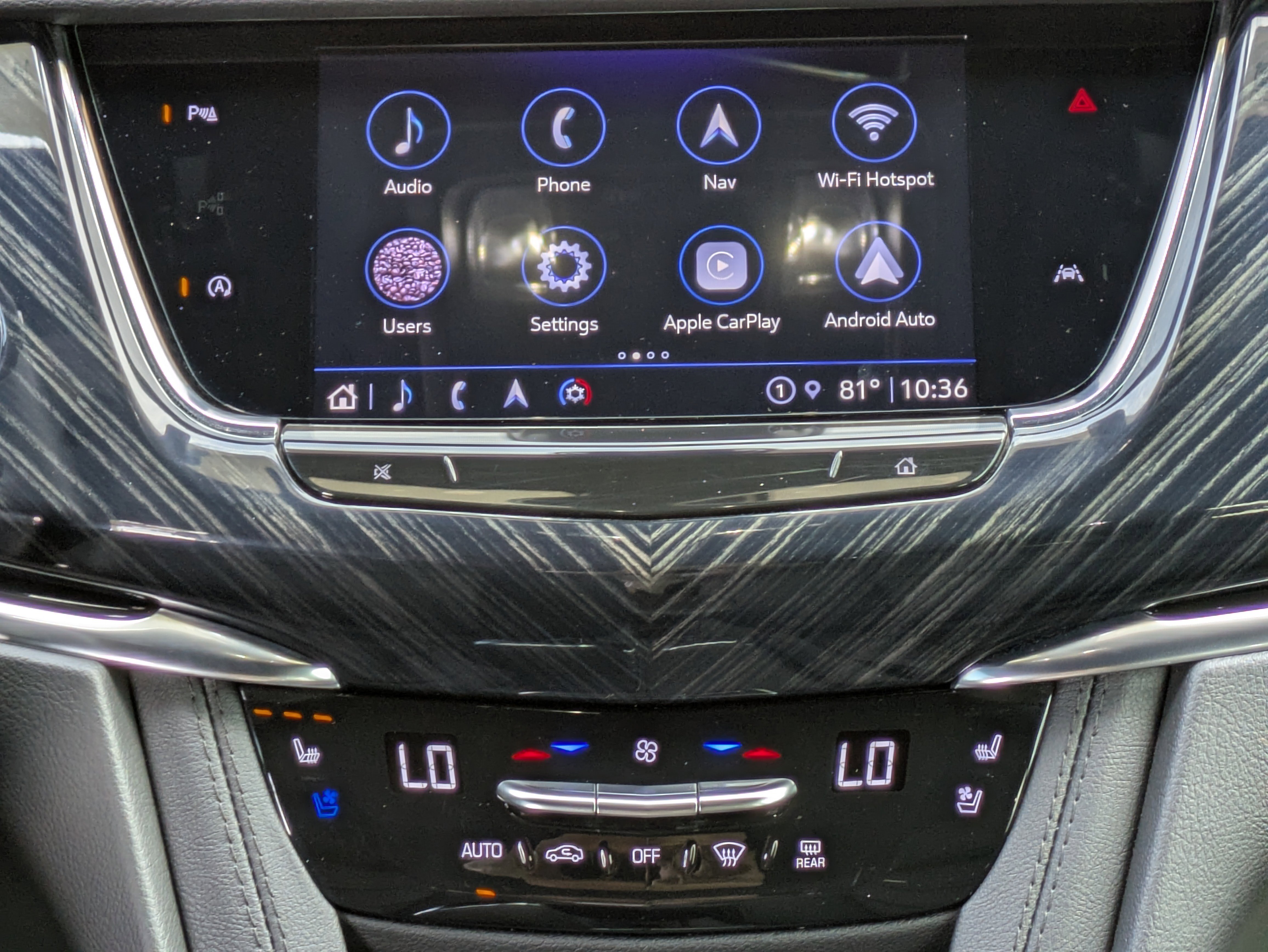 Certified 2024 Cadillac XT6 Premium Luxury image 17