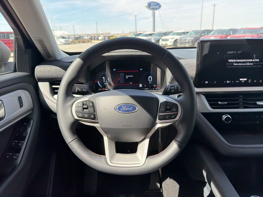 New 2026 Ford Explorer Active AWD/4WD image 11