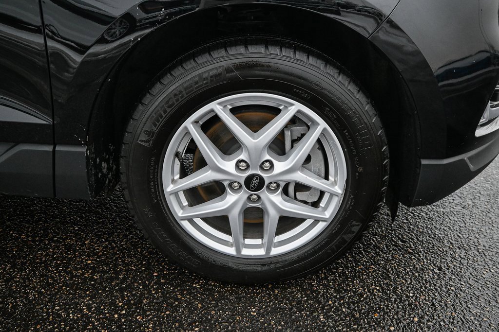 Certified 2024 Ford Edge SEL w/ Convenience Package image 15