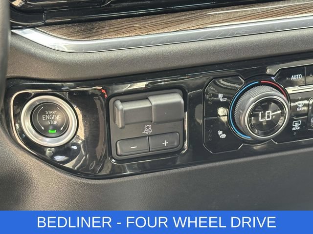 Used 2024 Chevrolet Silverado 1500 RST w/ Convenience Package II AWD/4WD image 8