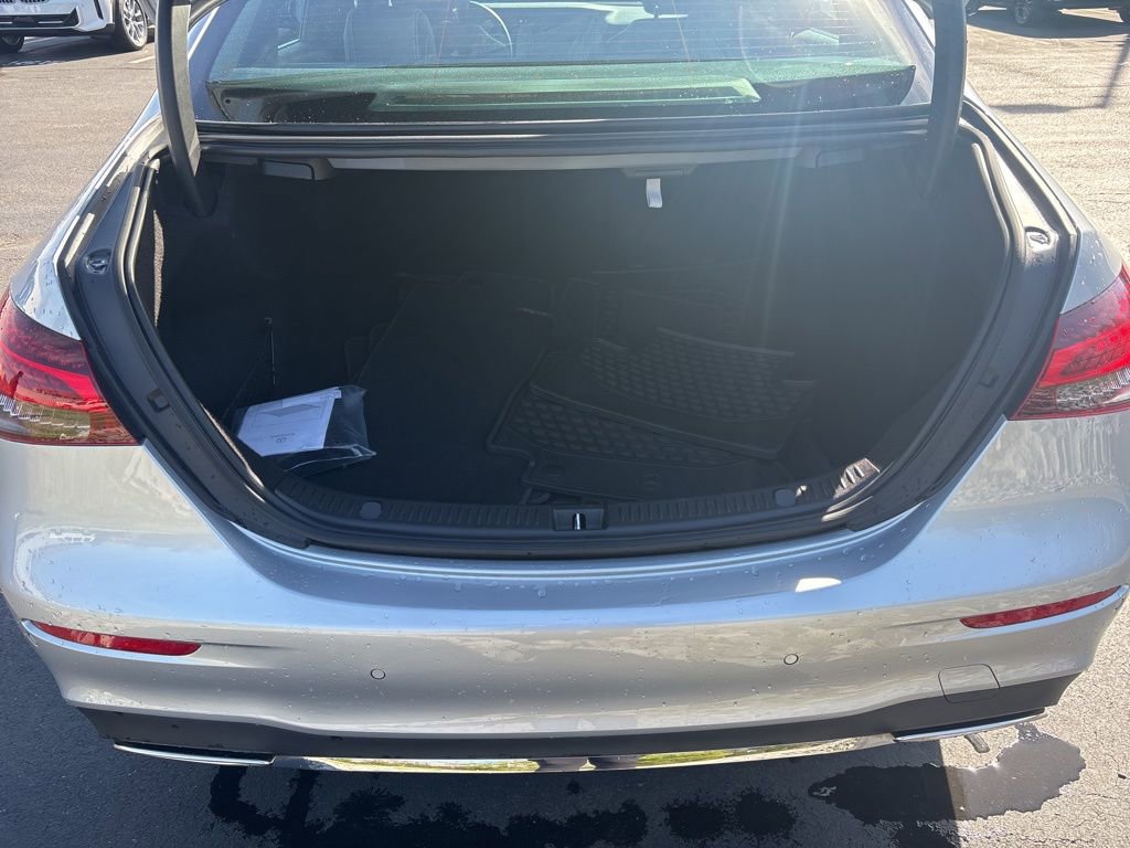 Used 2022 Mercedes-Benz E 350 Sedan image 19