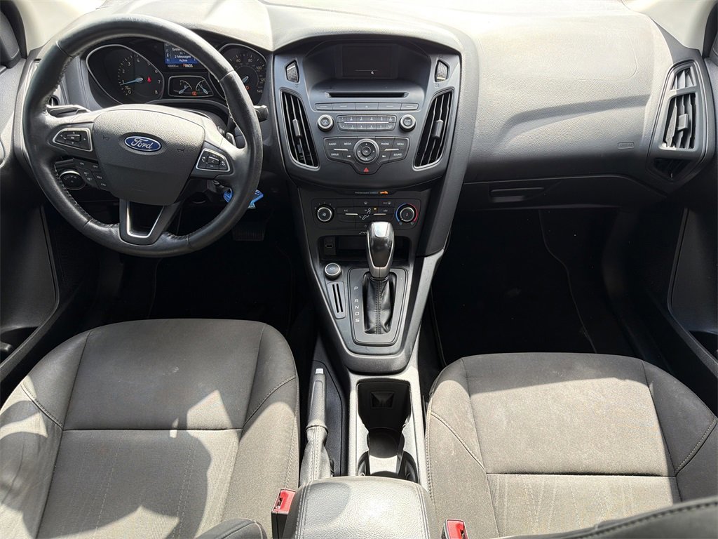 Used 2016 Ford Focus SE w/ SE Sport Package image 20