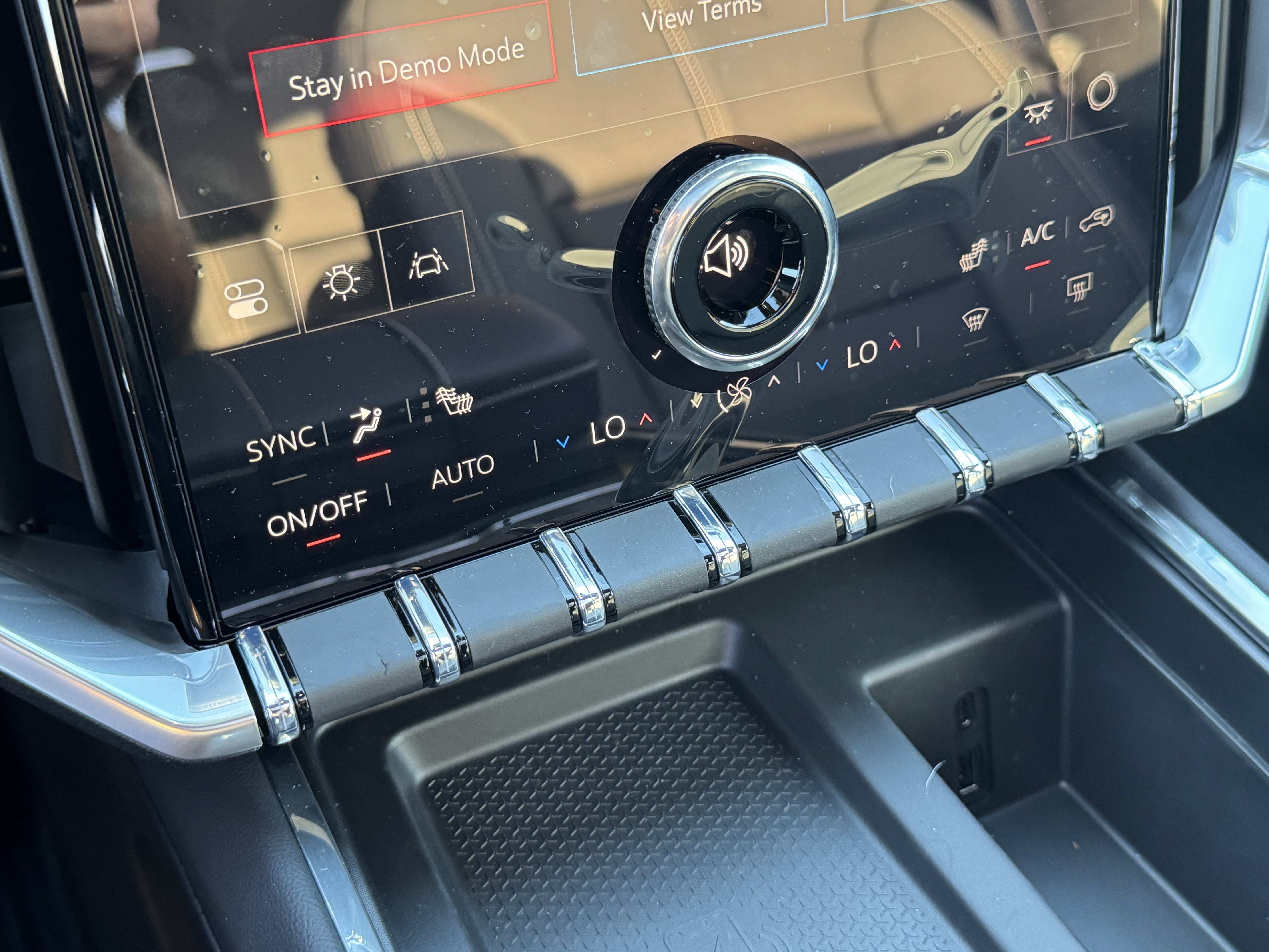 New 2026 GMC Acadia Elevation w/ Elevation Premium Package FWD image 15