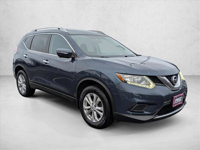 Used 2015 Nissan Rogue SV w/ SV Premium Package image 3