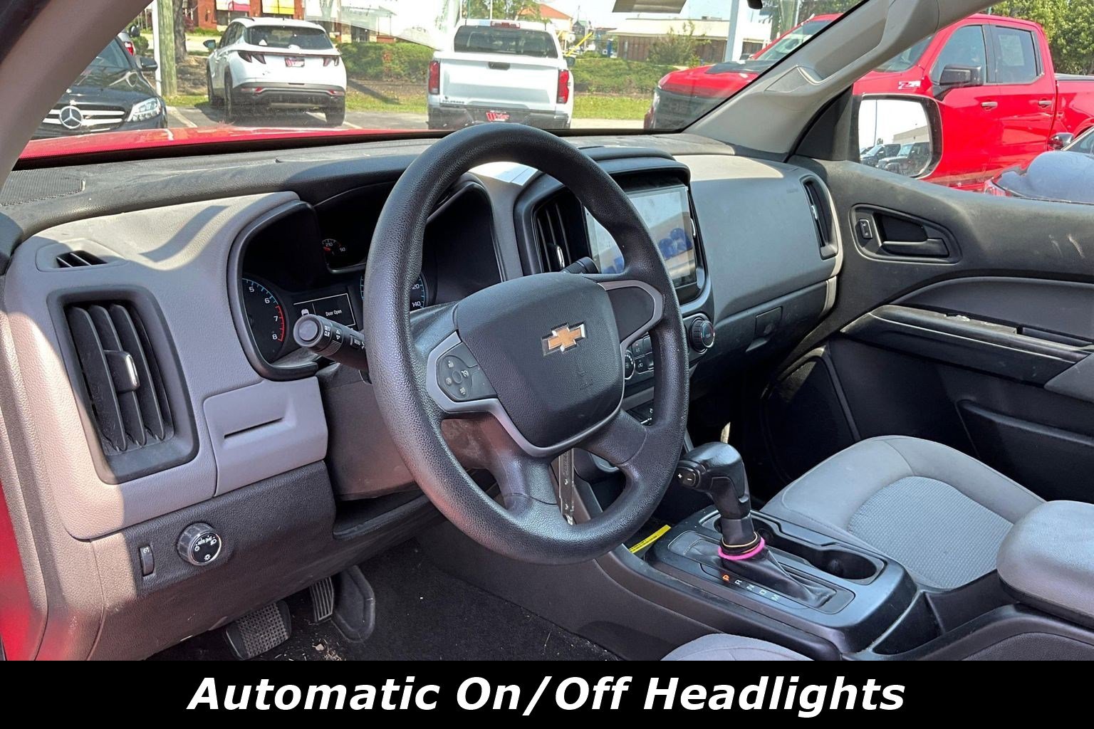 Used 2015 Chevrolet Colorado W/T w/ WT Convenience Package RWD image 16