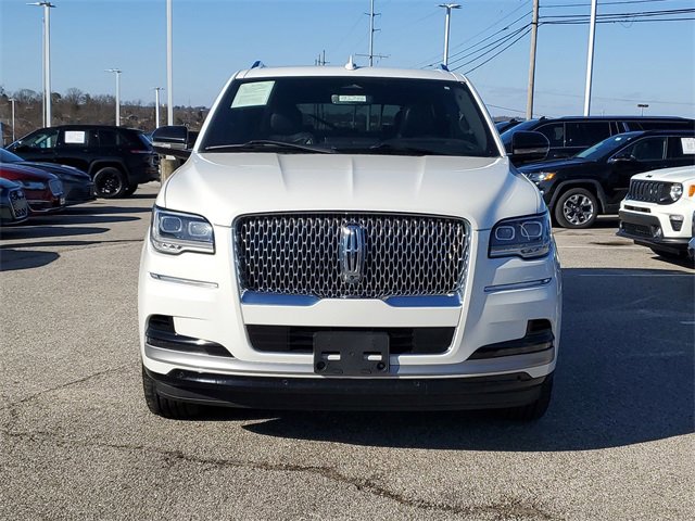 Used 2022 Lincoln Navigator L Reserve image 2