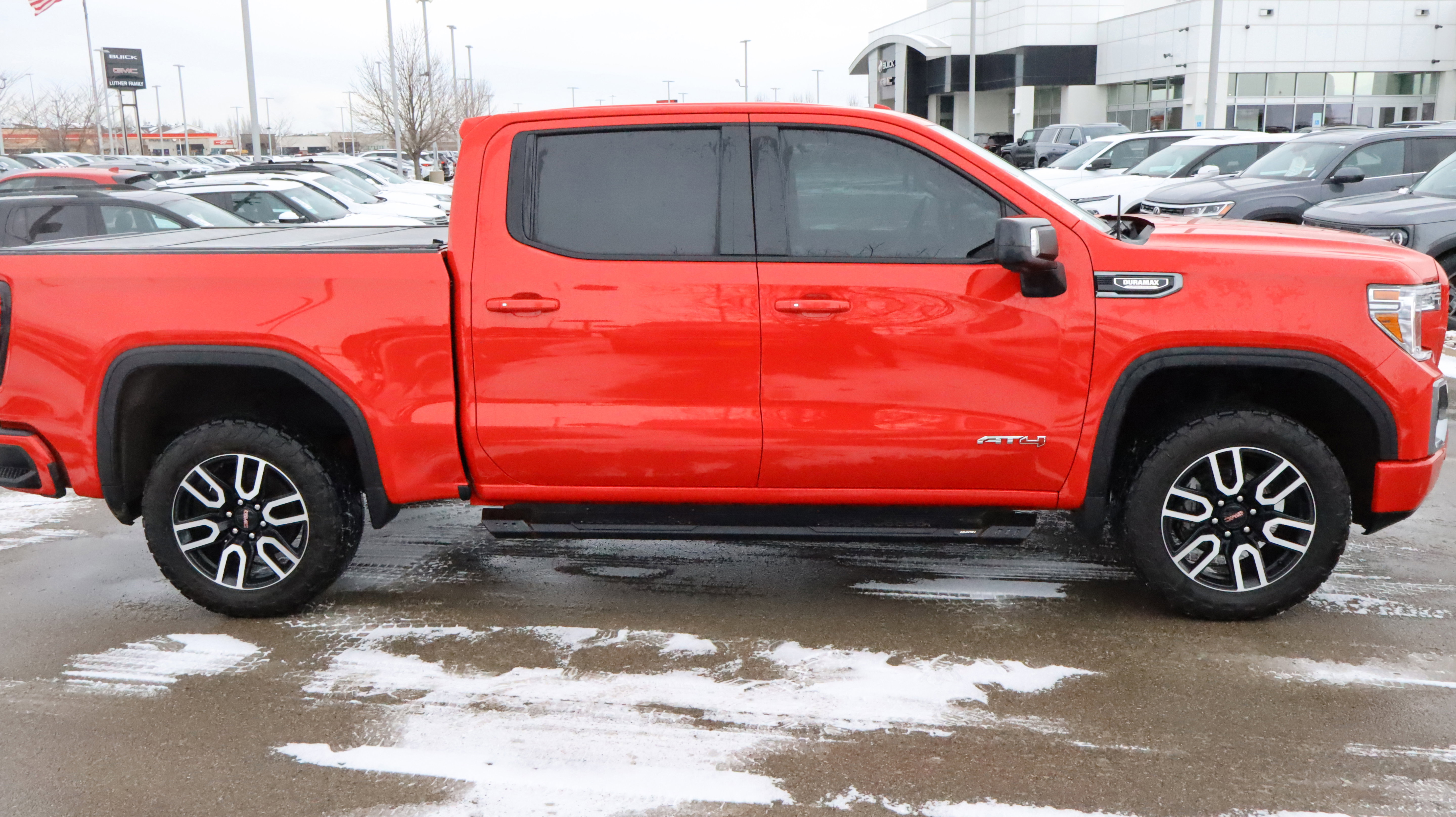 Certified 2021 GMC Sierra 1500 AT4 w/ AT4 Value Package image 8