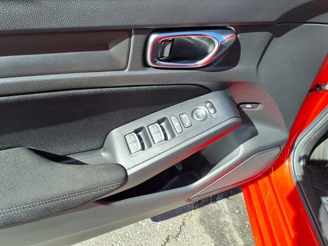 Used 2025 Honda Civic Sport image 12