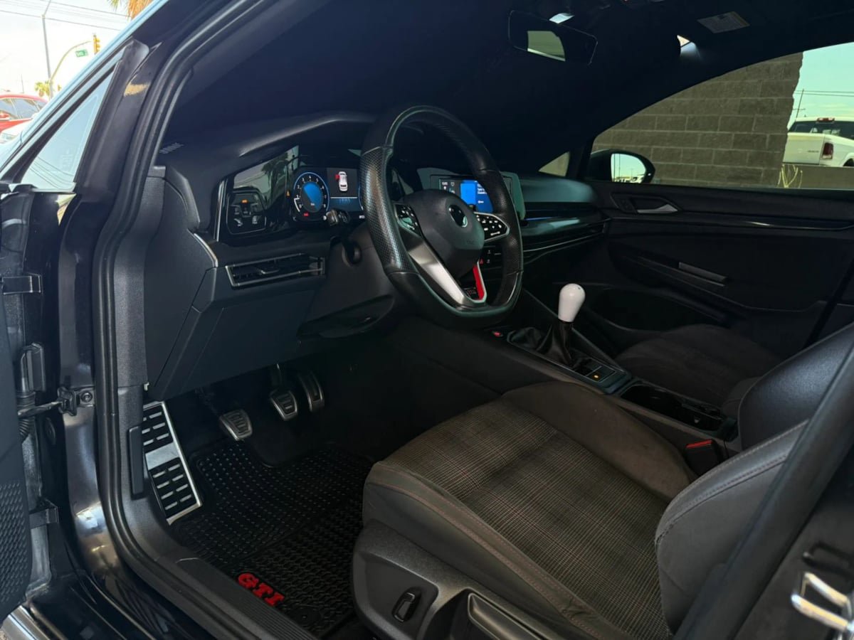 Used 2022 Volkswagen GTI S FWD image 39