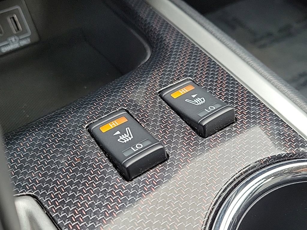 Used 2020 Nissan Pathfinder SL image 33