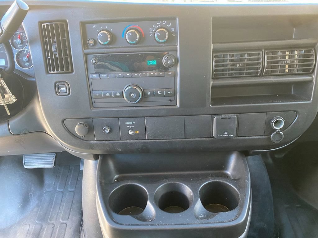 Used 2024 GMC Savana 2500 w/ Driver Convenience Package RWD image 18