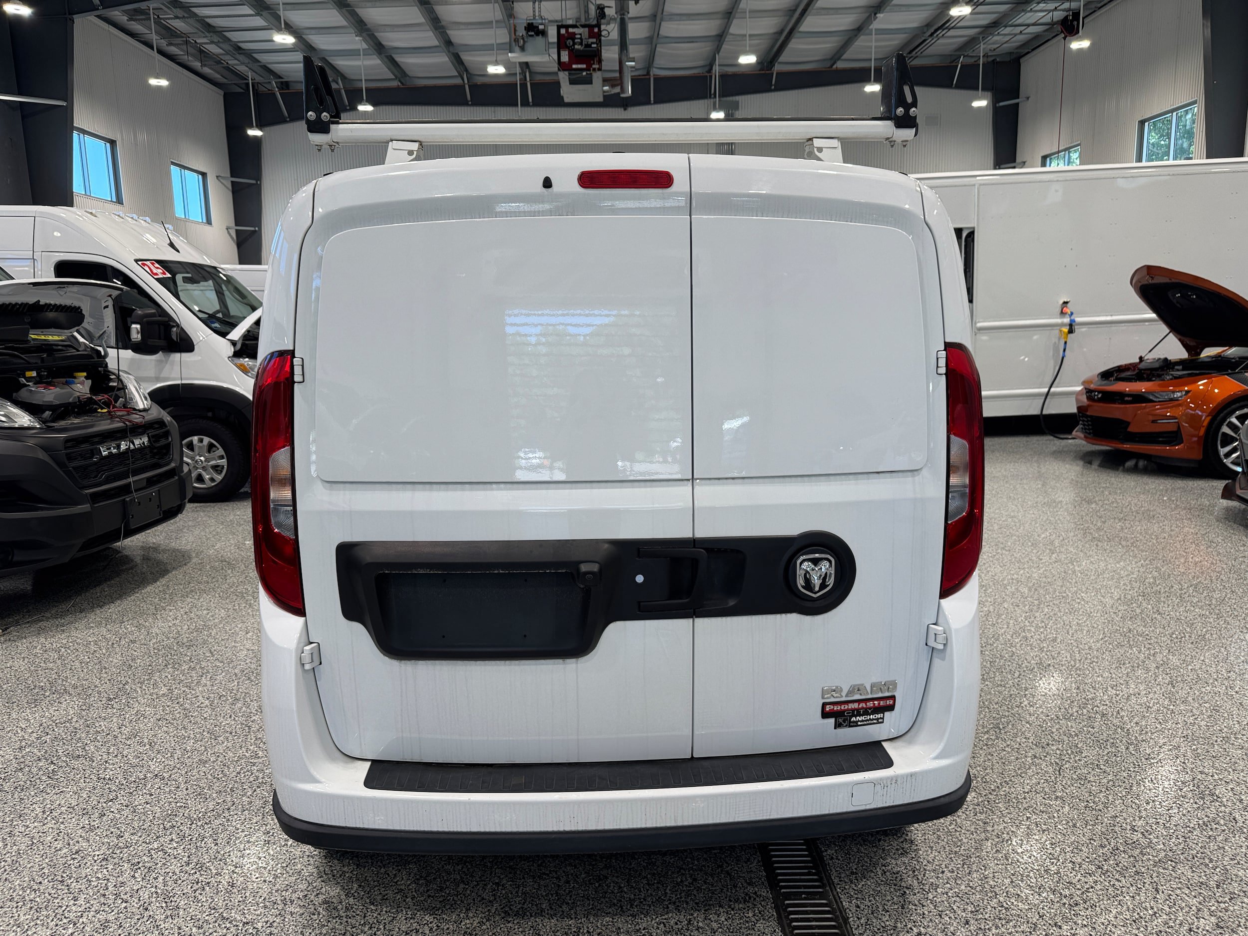 Used 2022 RAM ProMaster City Tradesman w/ Lights & Wheels Group FWD image 5