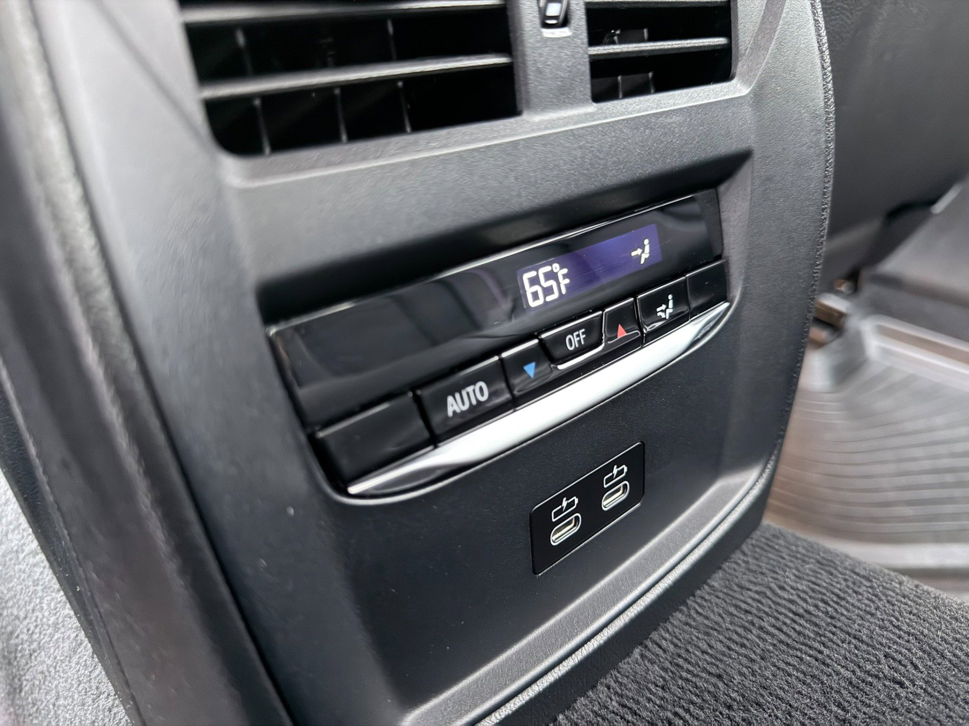 Used 2023 BMW M3 Competition image 28