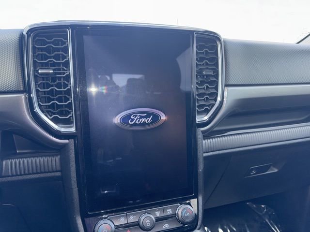 Used 2024 Ford Ranger XLT w/ Equipment Group 301A High AWD/4WD image 11