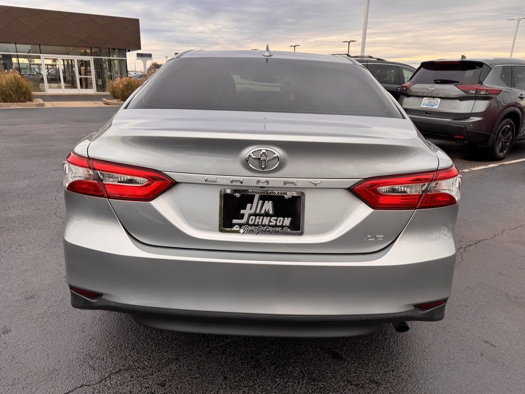 Used 2019 Toyota Camry L image 4