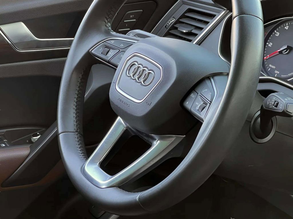 Used 2019 Audi Q5 2.0T Premium w/ Convenience Package image 27