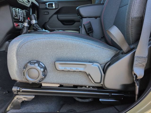 New 2025 Jeep Wrangler Unlimited Rubicon AWD/4WD image 20