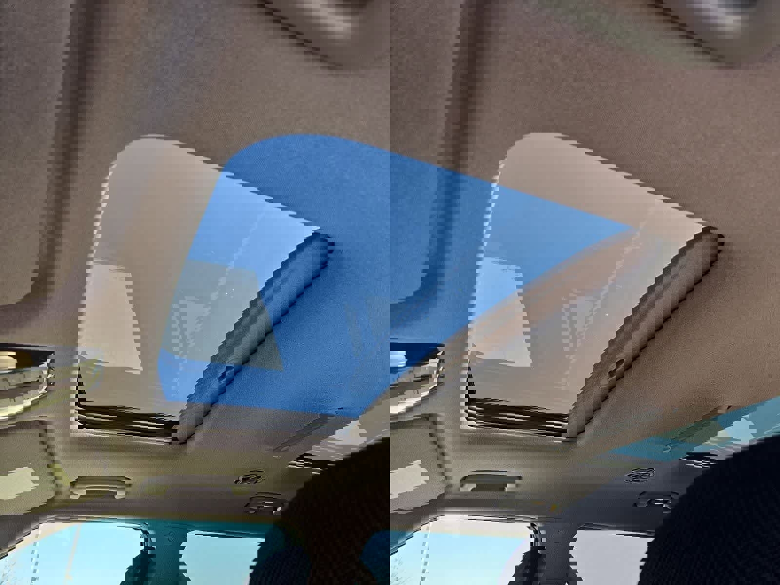 Certified 2024 Kia EV9 Wind image 17